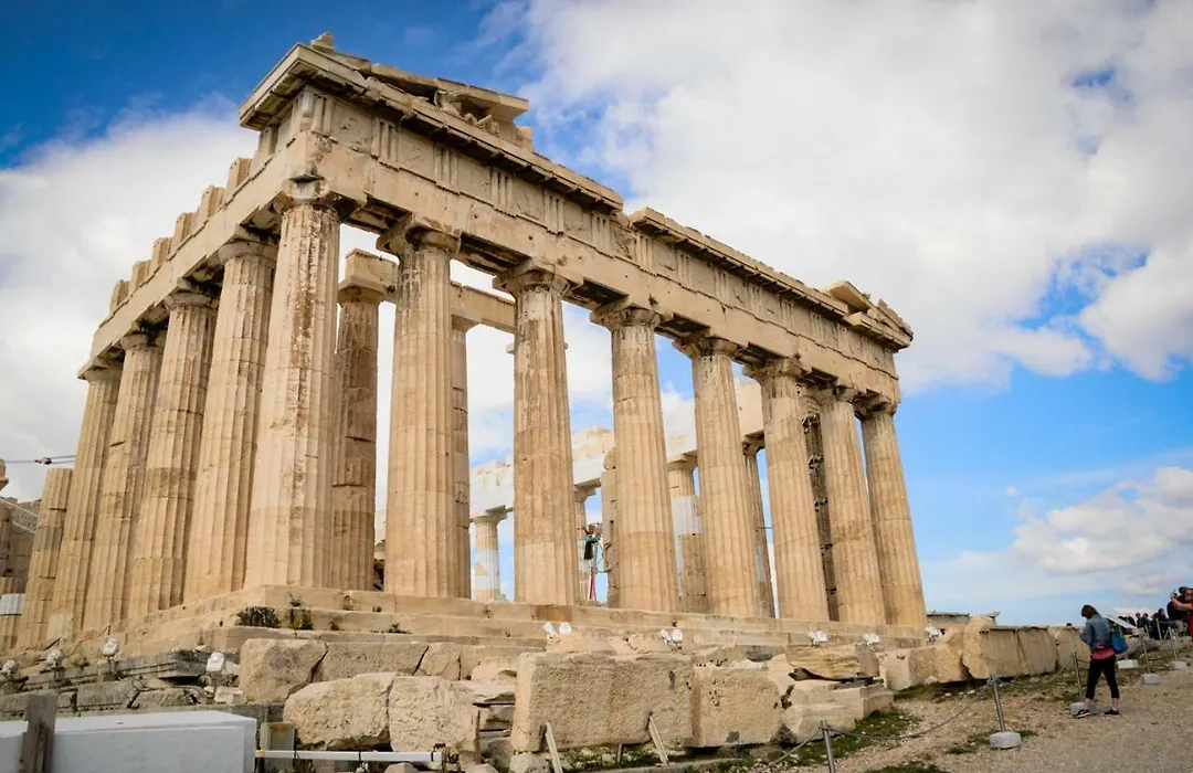 M&D Luxury Suites In Central Athens-1